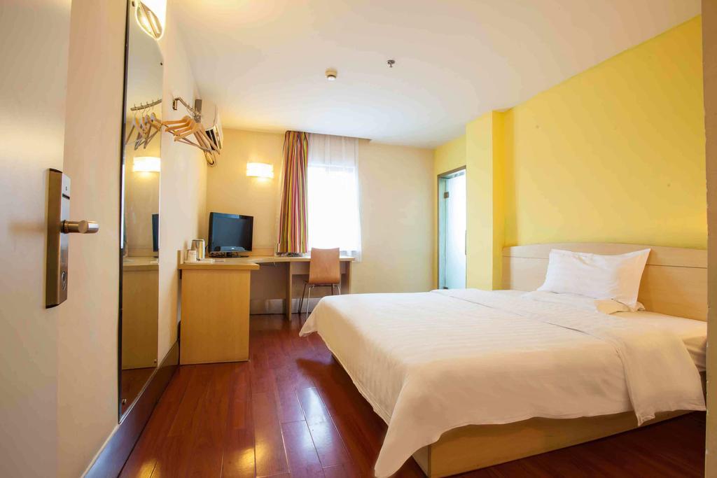 7 Days Inn Meizhou Jiangnan Kedu Commercial Plaza Zimmer foto